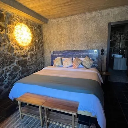 Lodge Solar Dos Limas