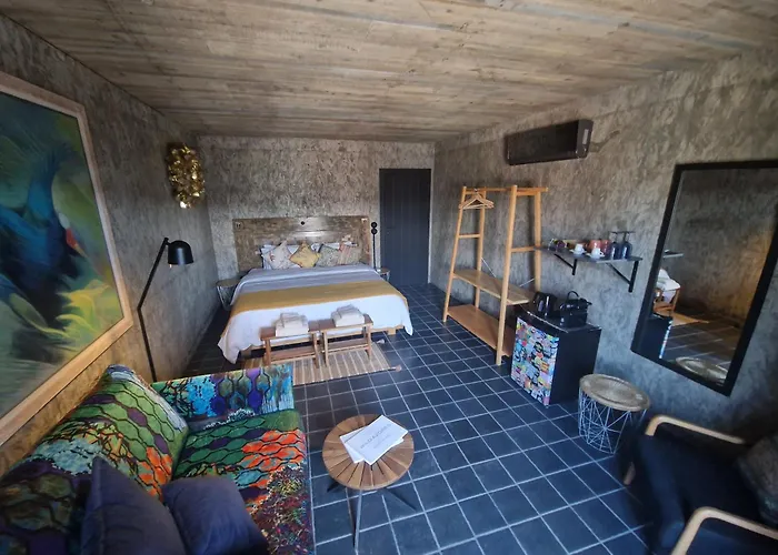 Solar Dos Limas Criacao Velha